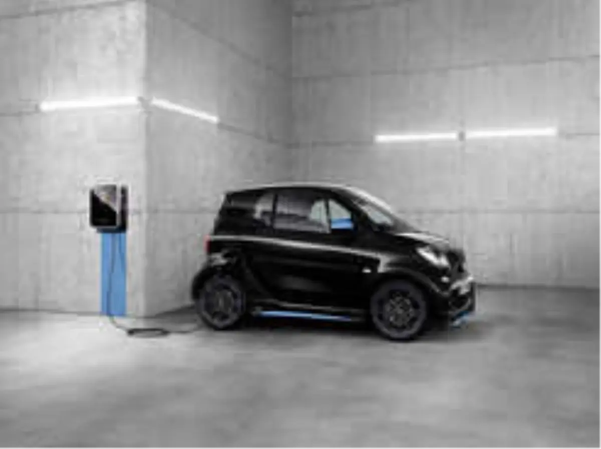 Smart Elektrikli Modellerini Türkiye\'de Satışa Sundu