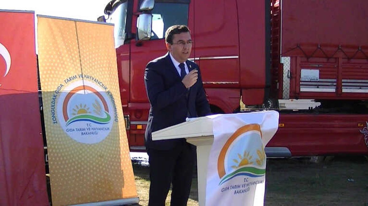 Tarım ve Orman Bakanlığı "Genç Çiftçi Projesi" ile Damızlık Düve Dağıttı