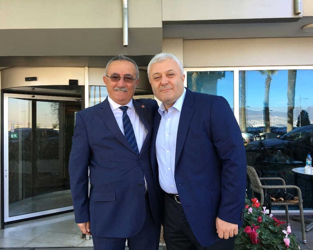 Tuncay Özkan\'ın İlçe Başkanlarıyla Seçim Maratonu Başladı