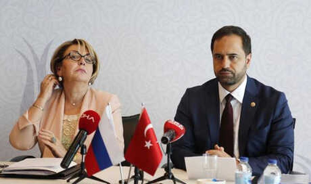 Türk-Rus Toplumsal Forumu Antalya\'da Başladı (2)