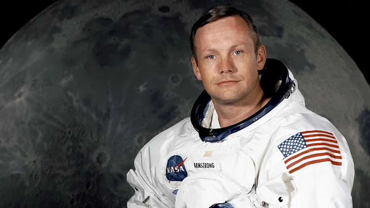 Video | Ay\'a İlk Adım Atan İnsan Neil Armstrong\'un Eşyaları Açık Artırmada