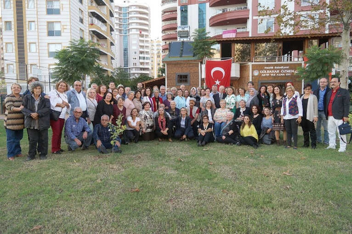 Aktif Yaş Alma Merkezi\'nde \'Akşam Sefası\' Etkinliği