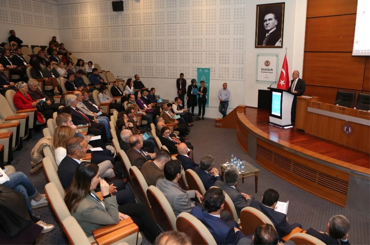 Anadolu ve Gürcistan İlişkileri Atatürk Üniversitesi\'nde Konuşuldu