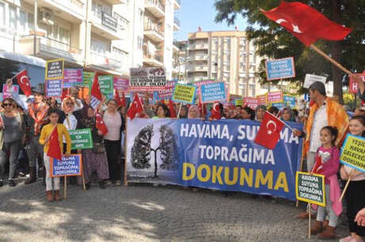Aydın\'da Çevrecilerden Jeotermal Eylemi