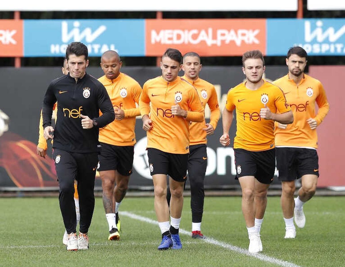 Galatasaray\'da Schalke 04 Maçı Hazırlıkları Başladı