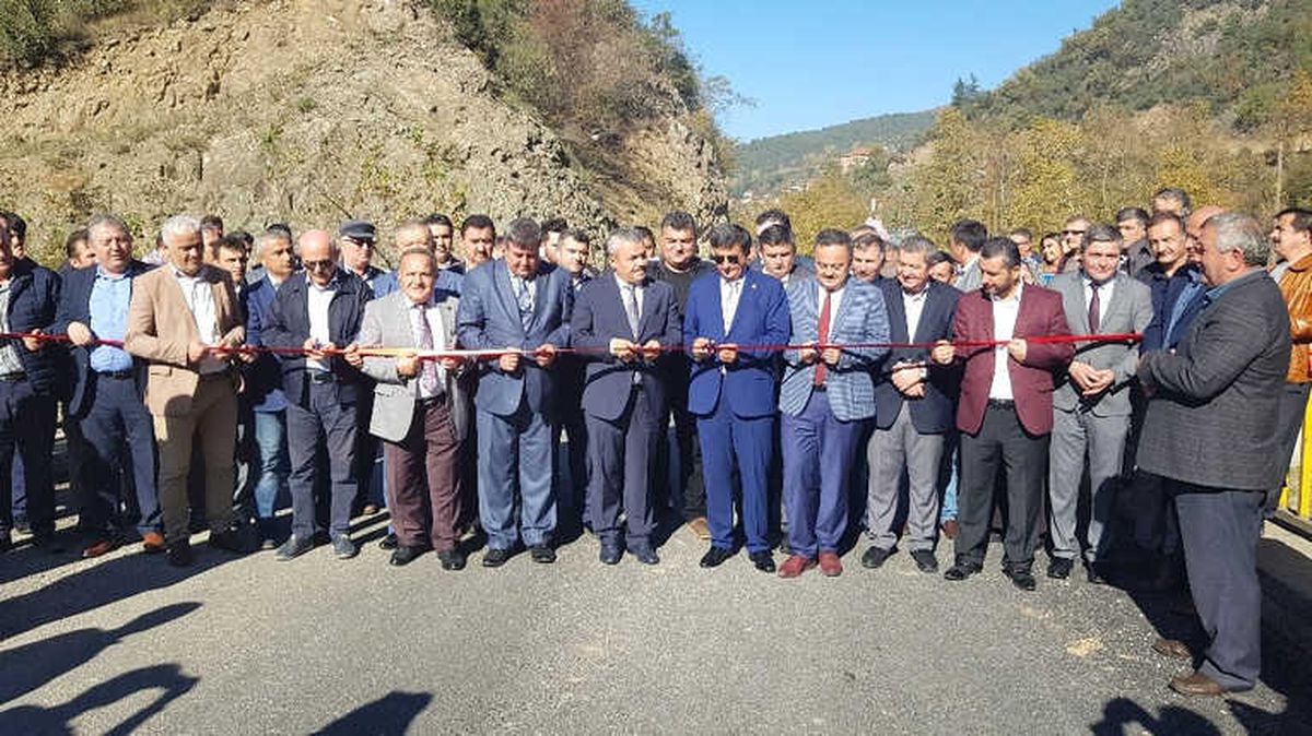 Ihlamur Teras Yolunda Asfalt Çalışmaları Başladı