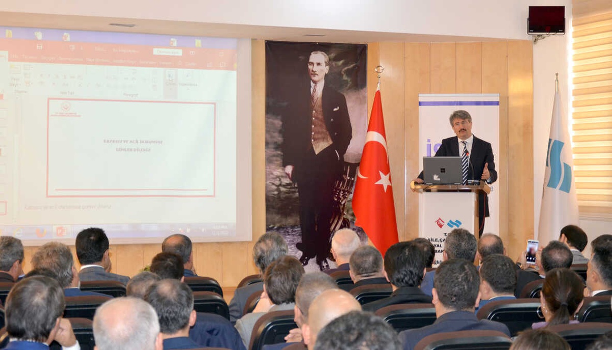 İş Sağlığı ve Güvenliği Genel Müdürlüğü STK\'lar İle Biraraya Geldi