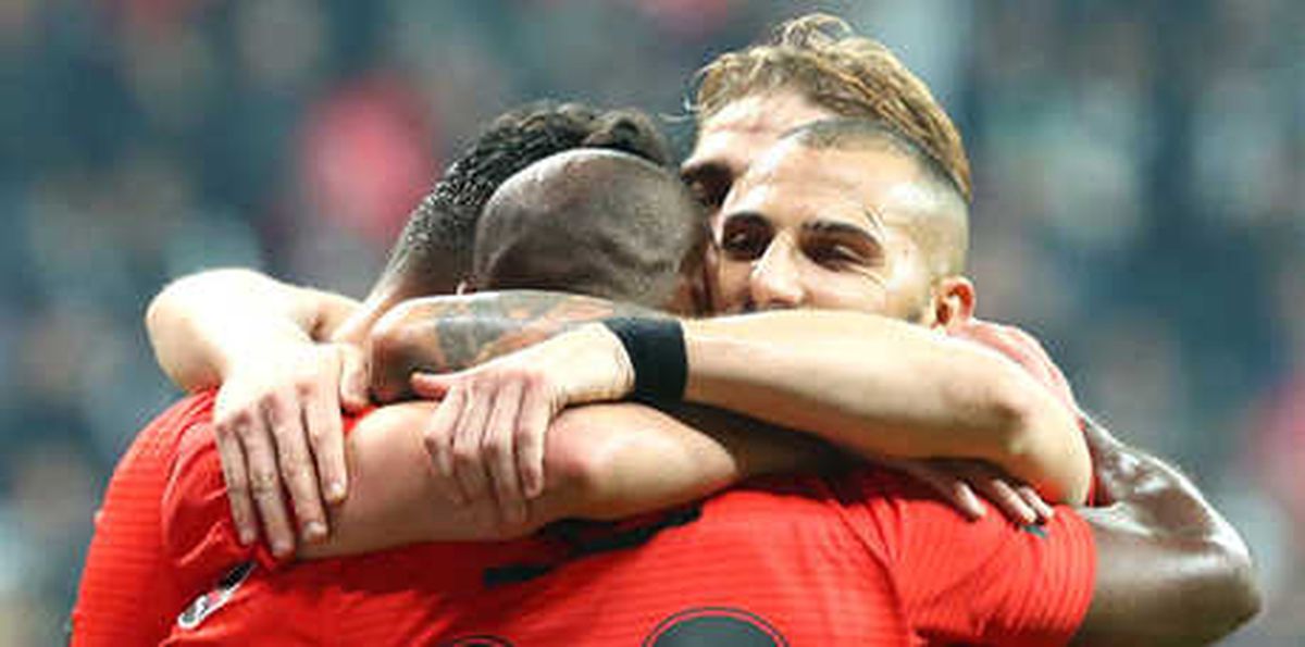 Kartal Kampa Girdi