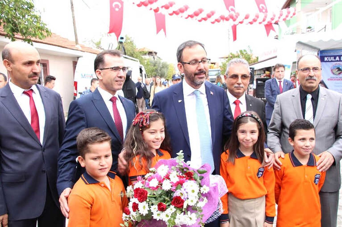 Kula\'da Bakan Kasapoğlu Adına Turnuva Düzenleniyor