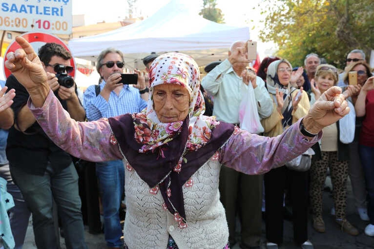 Kuşadası Zeytin Festivali Başladı