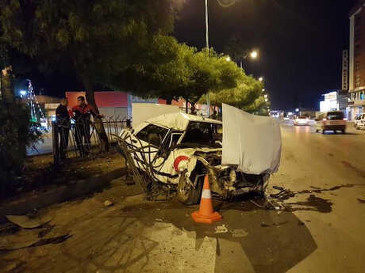 Otomobilin Hurdaya Döndüğü Kazadan Yara Almadan Kurtuldu