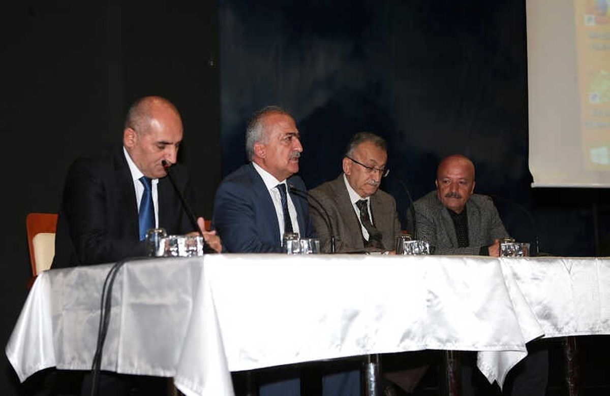 Rekör Çomaklı: "İnsanı ve Toplumu Anlamada Anahtar Sosyal Bilimlerdir"
