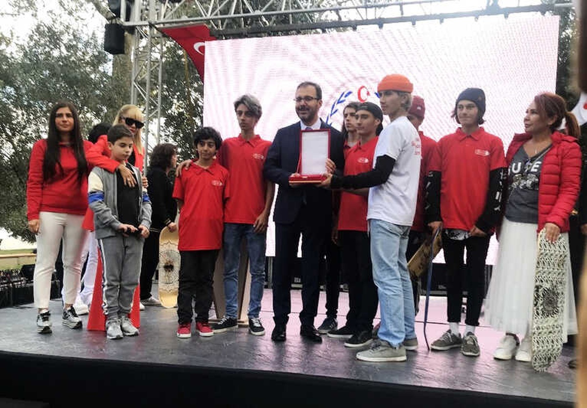 Sokaktan Olimpiyata\' Sosyal Sorumluluk Projesi Hayata Geçirildi
