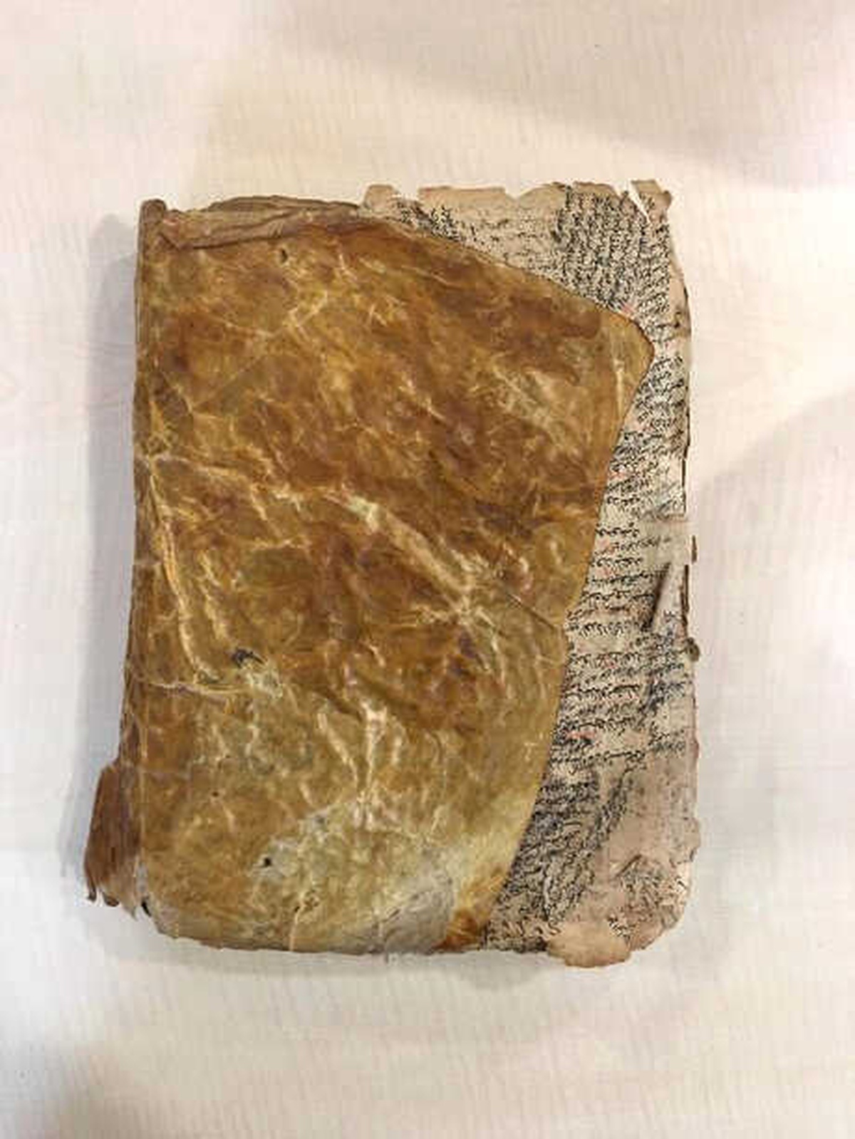 Tarihi Kitabın Pazarlığını Yaparken Yakalandılar