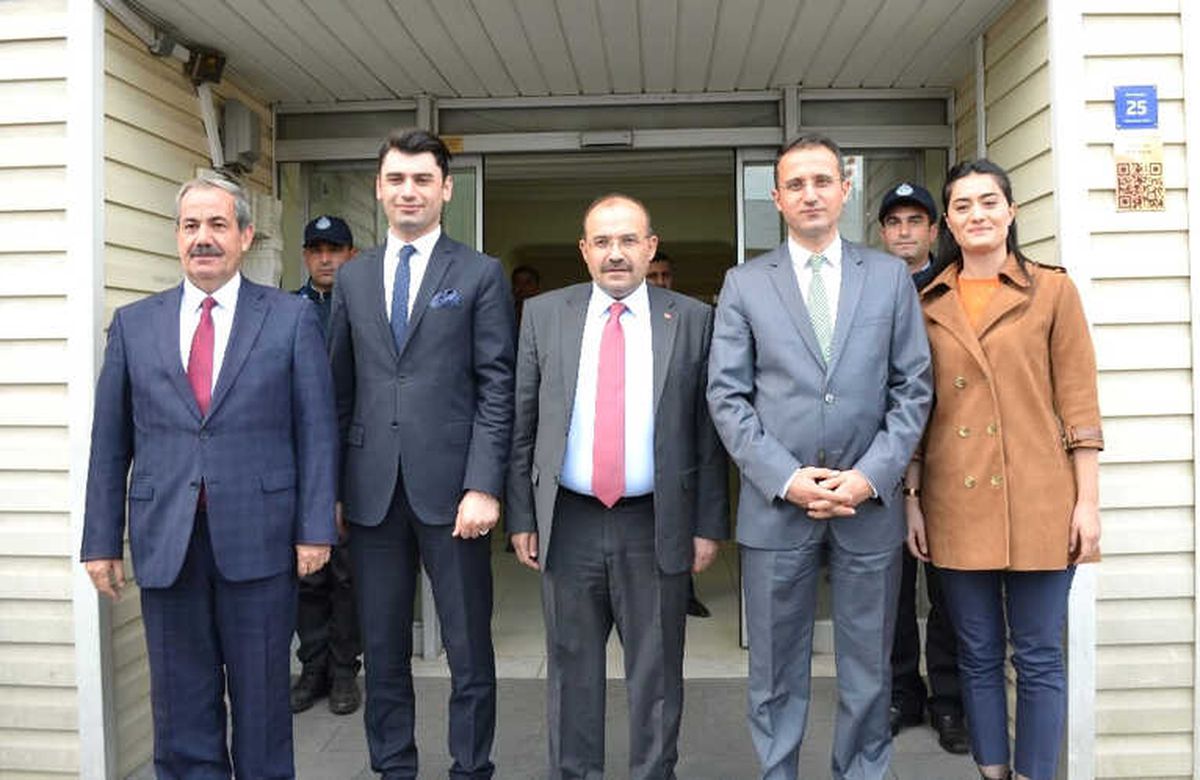Vali Ustaoğlu Adilcevaz\'a Veda Etti