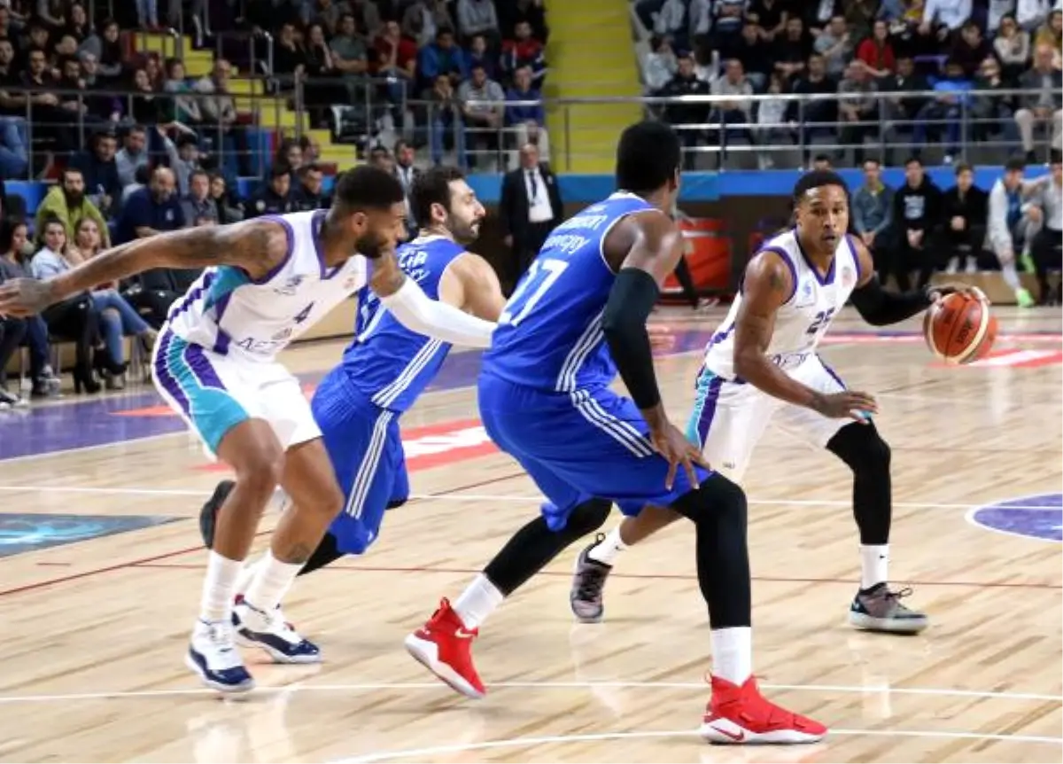 Afyon Belediyespor- İstanbul Bbsk: 74-76