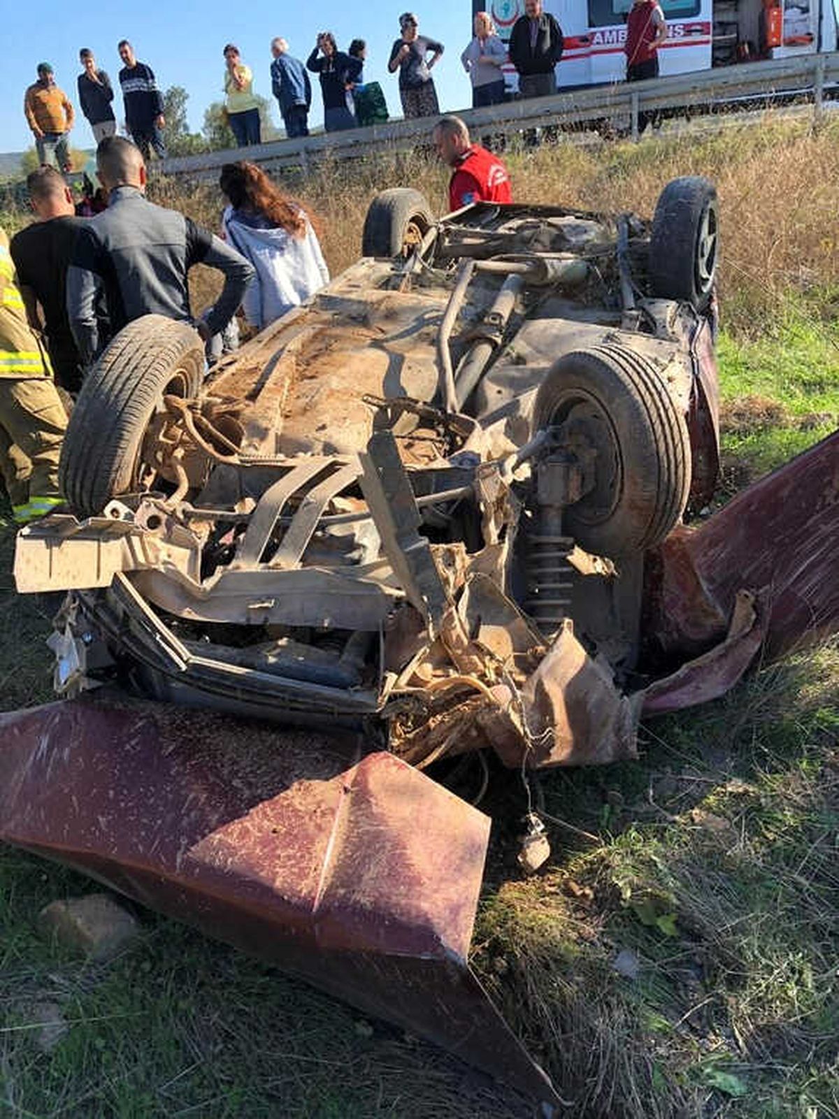 Ayvalık\'ta Trafik Kazası: 6 Yaralı