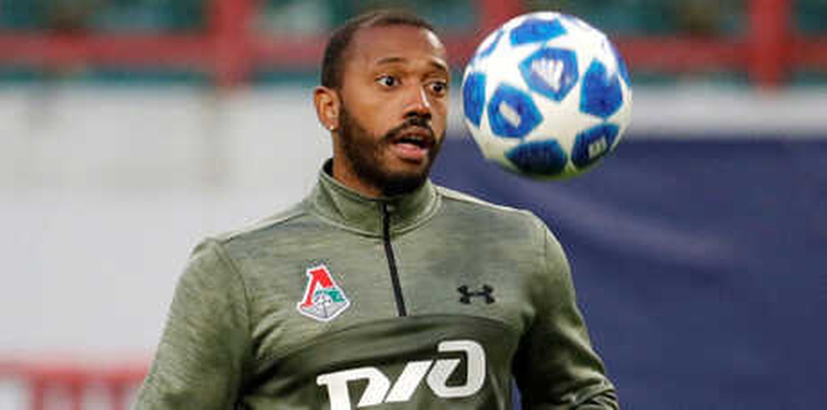 Lokomotiv\'i Fernandes Sırtladı!