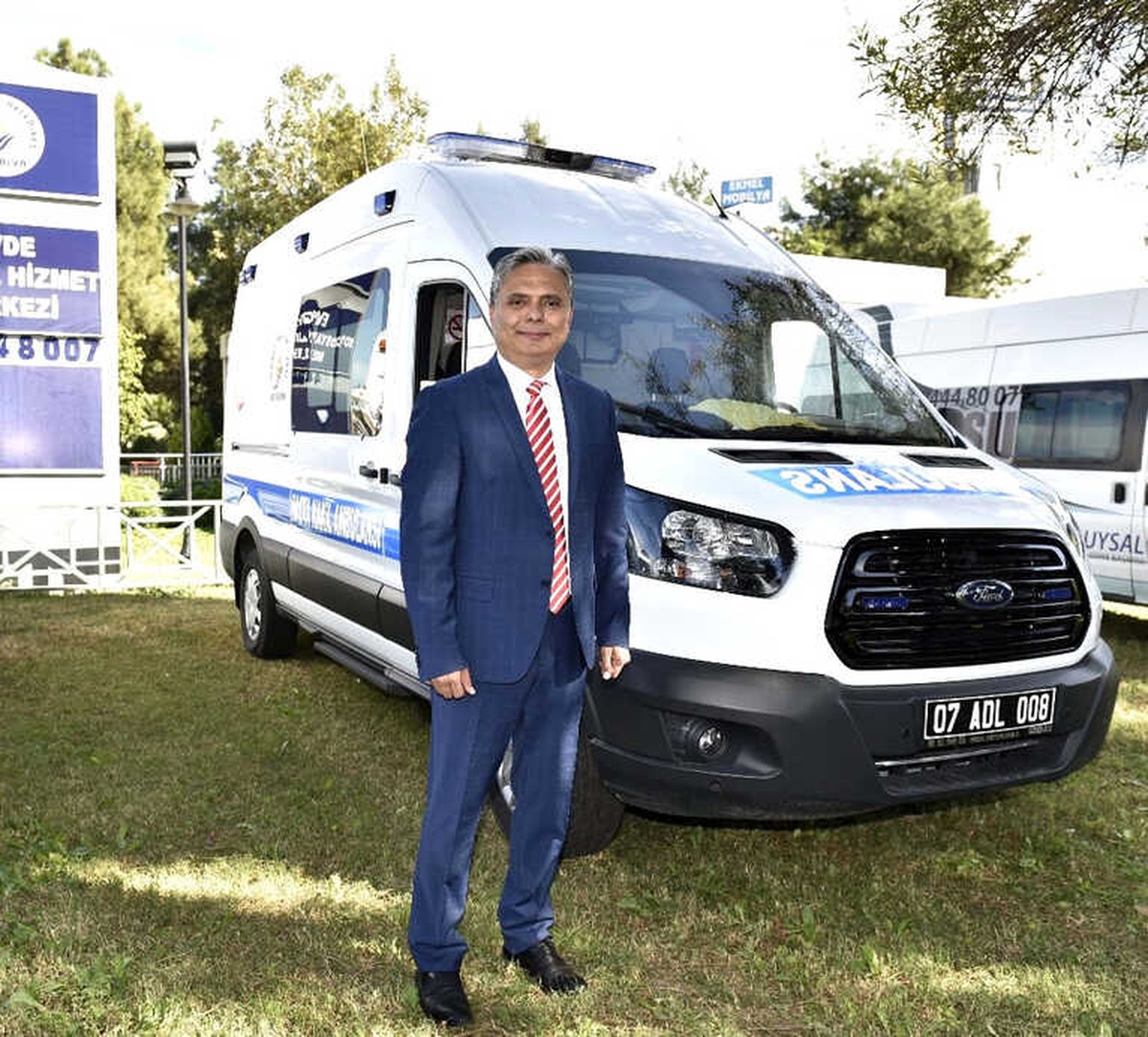 Muratpaşa\'ya Yeni Hasta Nakil Ambulansı