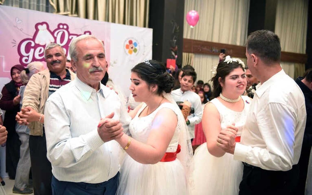 Özel Gelinlere Özel Düğün