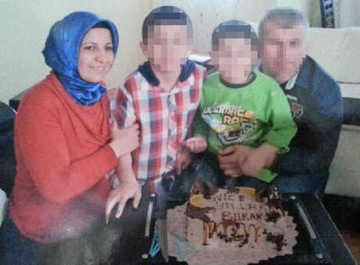 Sahte Evrakla Kendisini Boşayan Eşine Tazminat Davası Açtı