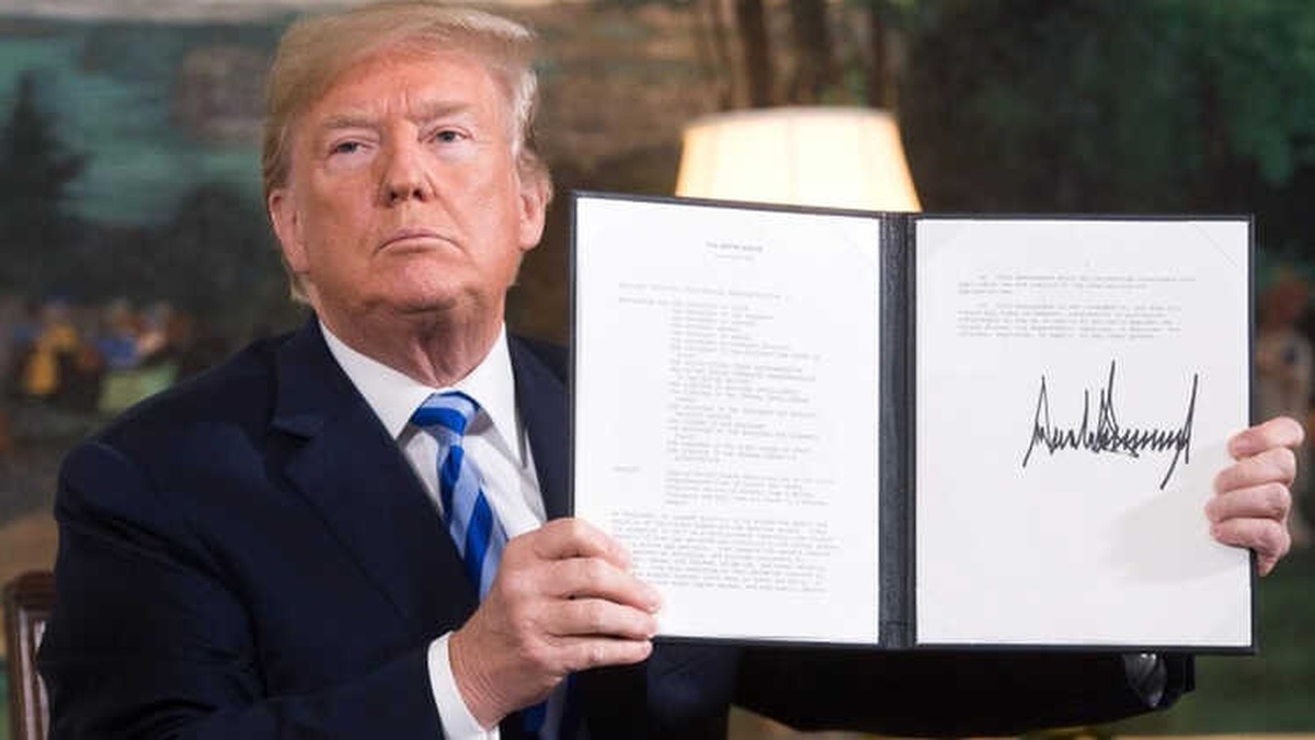 Trump İran\'a Yaptırımları Yeniden Başlattı: Şimdi Ne Olacak?