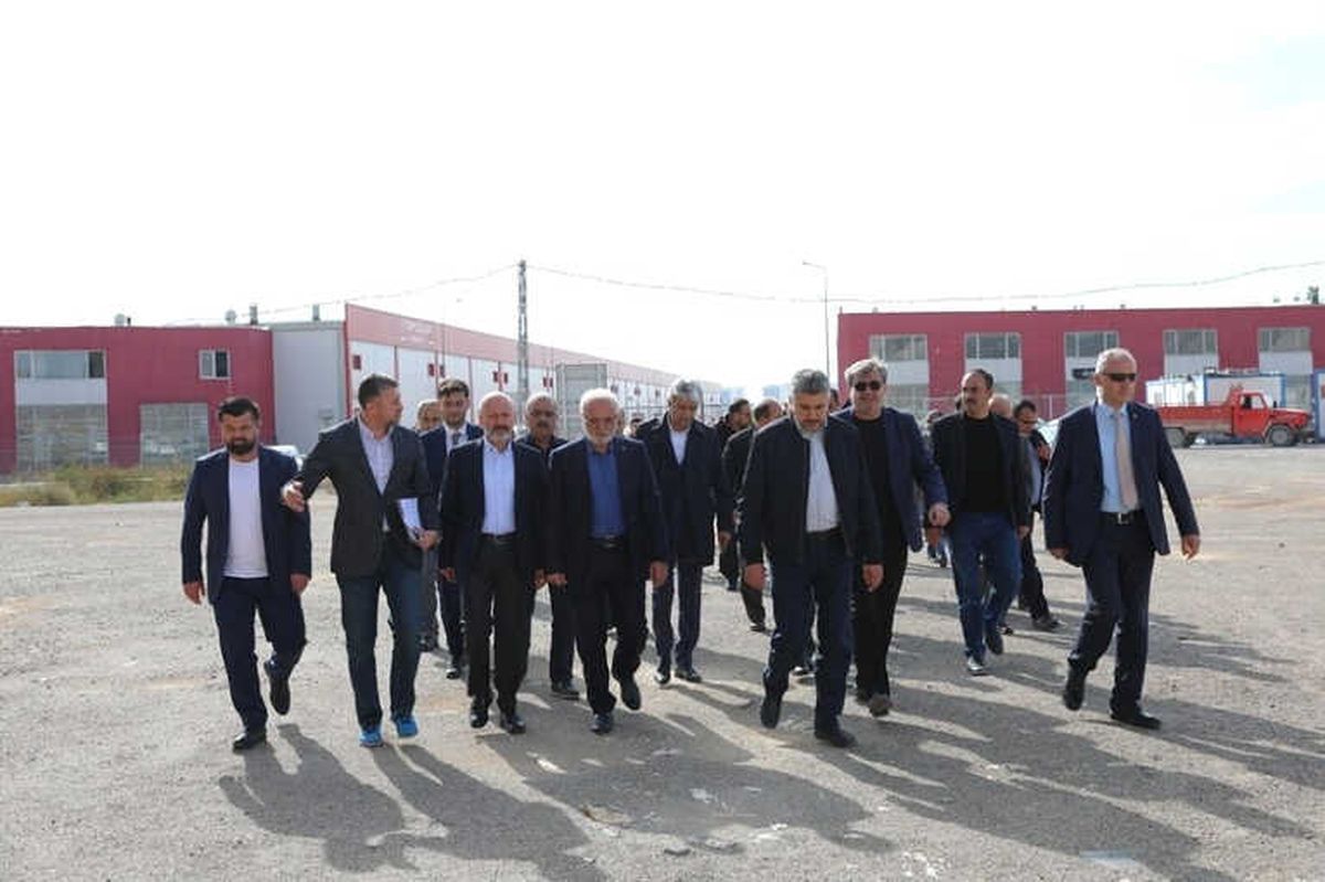 Başkan Çolakbayrakdar, "Mobilyada Dünyanın Kalbi Kayseri\'de Atacak"