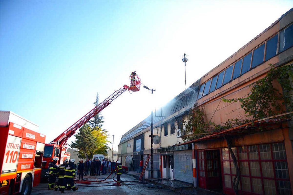 Eskişehir\'de Atölye Yangını