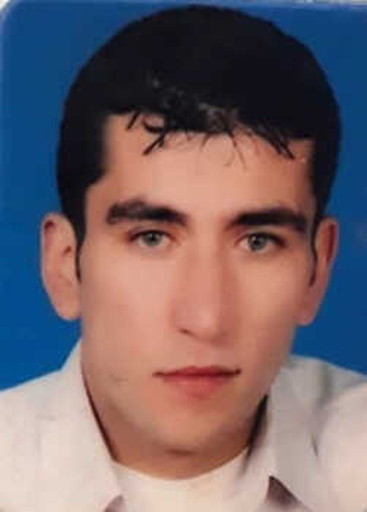 Evde Tabancayla Başından Vurulmuş Halde Bulundu