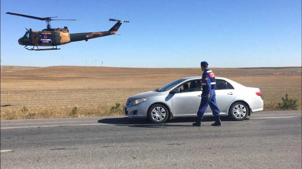 Jandarmanın Havadan Trafik Denetimleri Sürüyor
