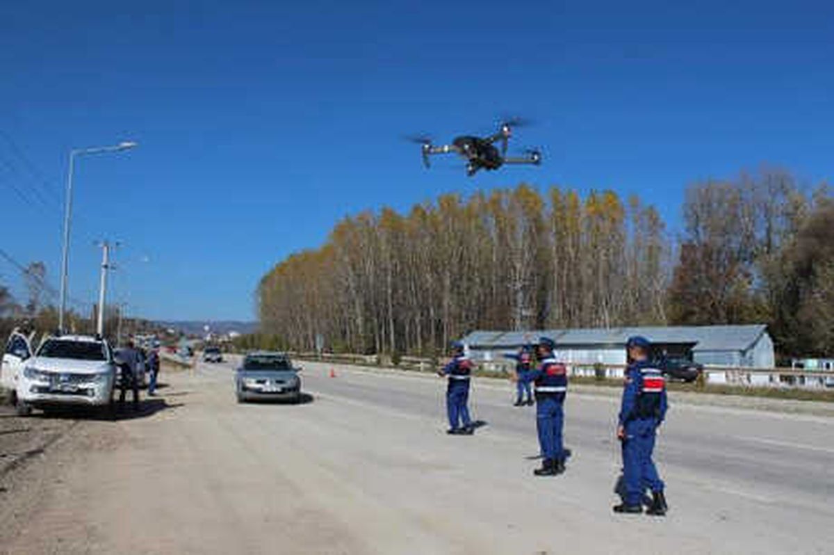 Kastamonu\'da Helikopter ve Drone\'lu Trafik Denetimi