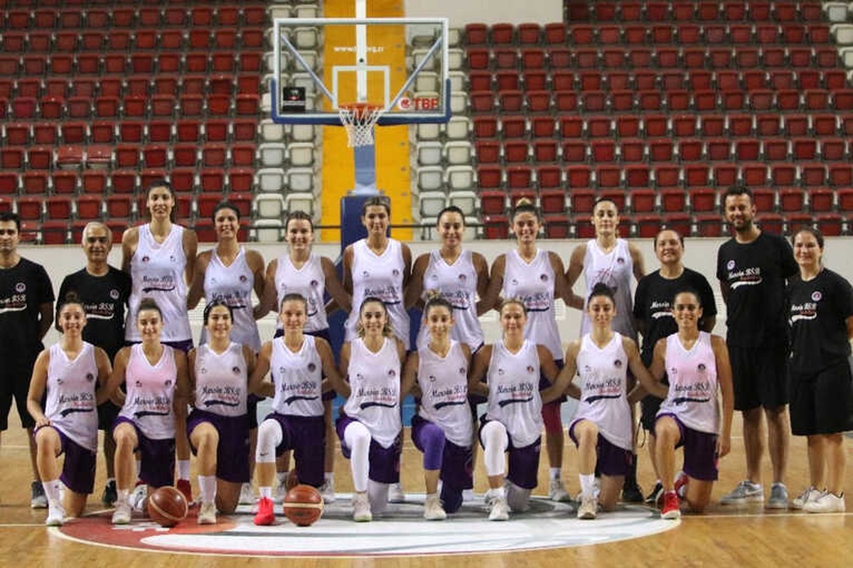 Mersin Büyükşehir Belediyespor Hem Ligde Hem de Avrupa\'da Galibiyet Serisi Yakalamak İstiyor