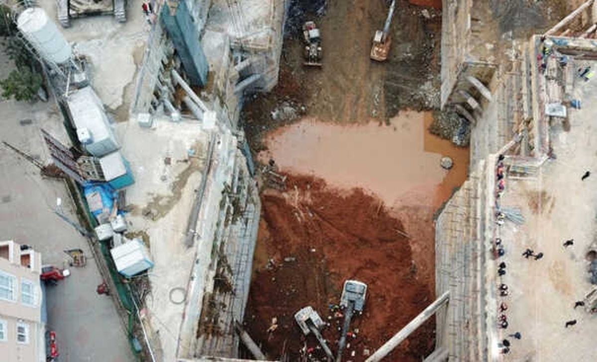 Metro İnşaatında 2 Kişinin Ölümüne Sebep Olan Çökmeyle ilgili Soruşturma Başlatıldı