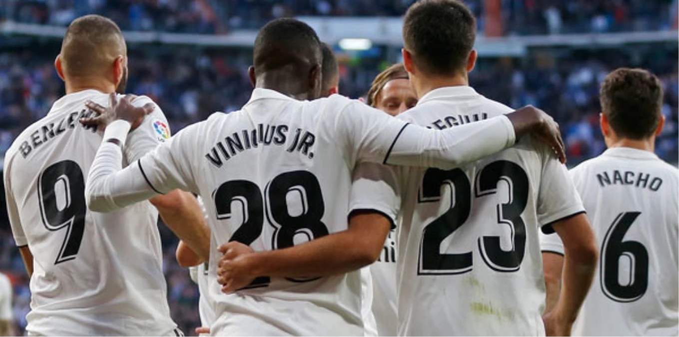 Real Madrid, Yeni Sponsorluk Anlaşması Kapsamında Adidas\'tan 1 Milyar 100 Milyon Euro Alacak