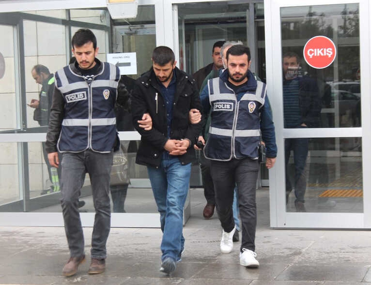 Şok Uygulamada Suç Makinesi Gibi Şüpheli Yakalandı