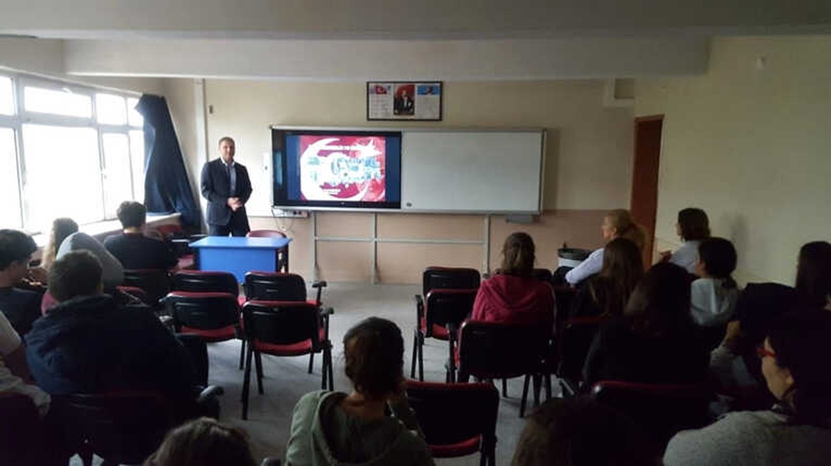 Trakya Üniversitesi Öğretim Görevlilerinden "Cumhuriyet Bayramı" Konferans Dizisi