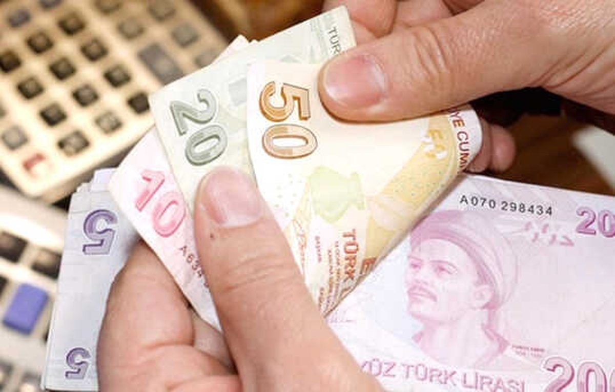 Türk Eğitim-Sen\'den Memura Ek Zam Talebi