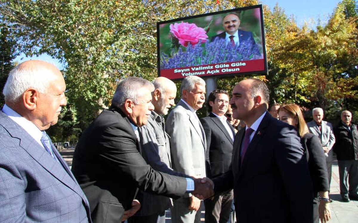 Vali Günaydın, Isparta\'ya Veda Etti