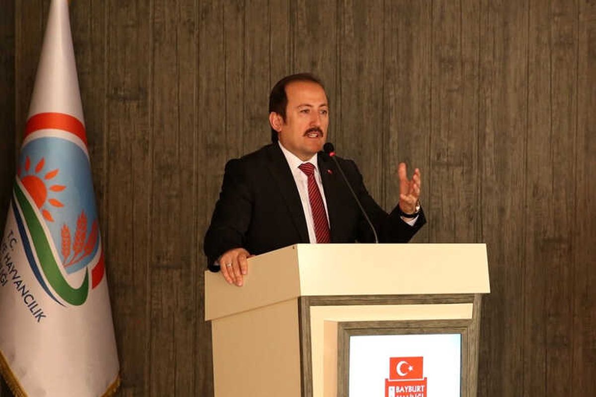Vali Pehlivan: "Bayburt\'ta Buzağı Ölümleriyle Mücadele de Oran Yüzde 16\'dan Yüzde 6\'ya Düştü"
