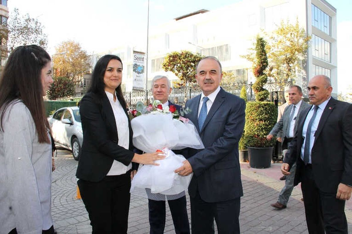 Yalova Valisi Muammer Erol Görevine Başladı