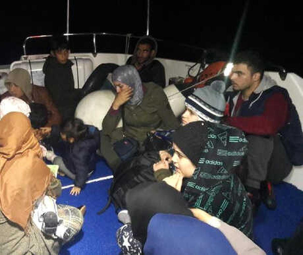 Yunan Adalarına Gitmeye Çalışırken Yakalandılar