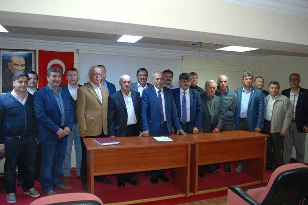 Ziraat Odaları Temsilcileri Müdür Alkan\'ı Bırakmıyor