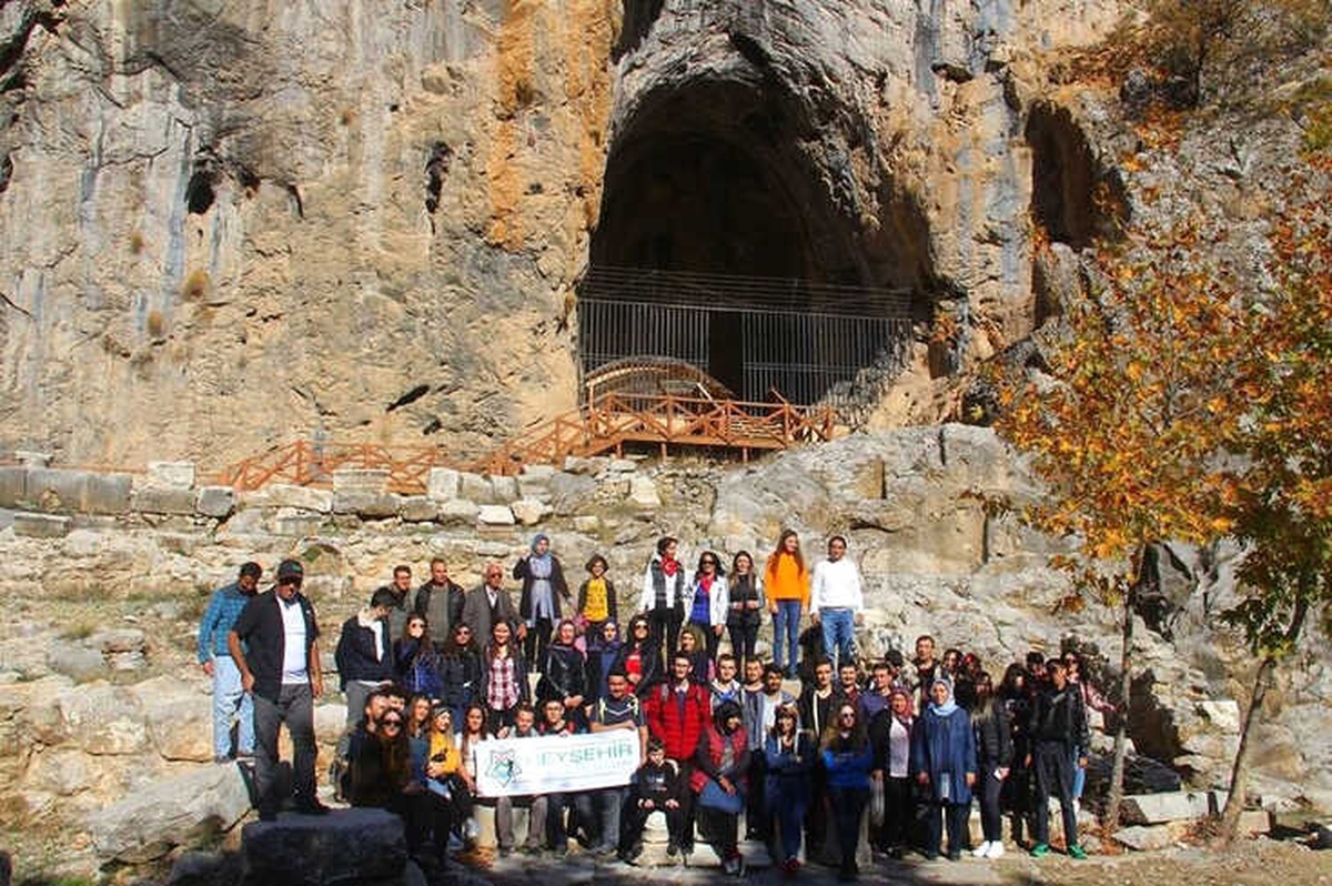 Beyşehir Belediyesinden Doğa Yürüyüşü Etkinliği