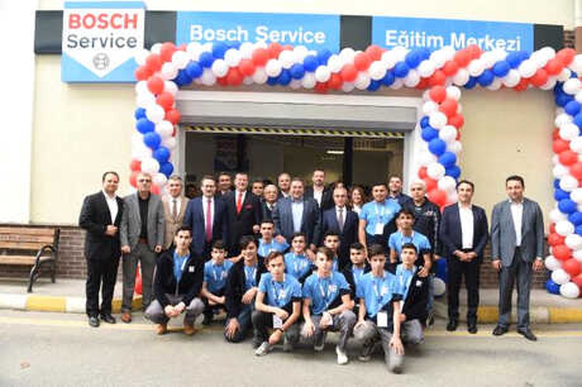 Bosch\'tan Geleceğin Teknisyenlerine Yatırım