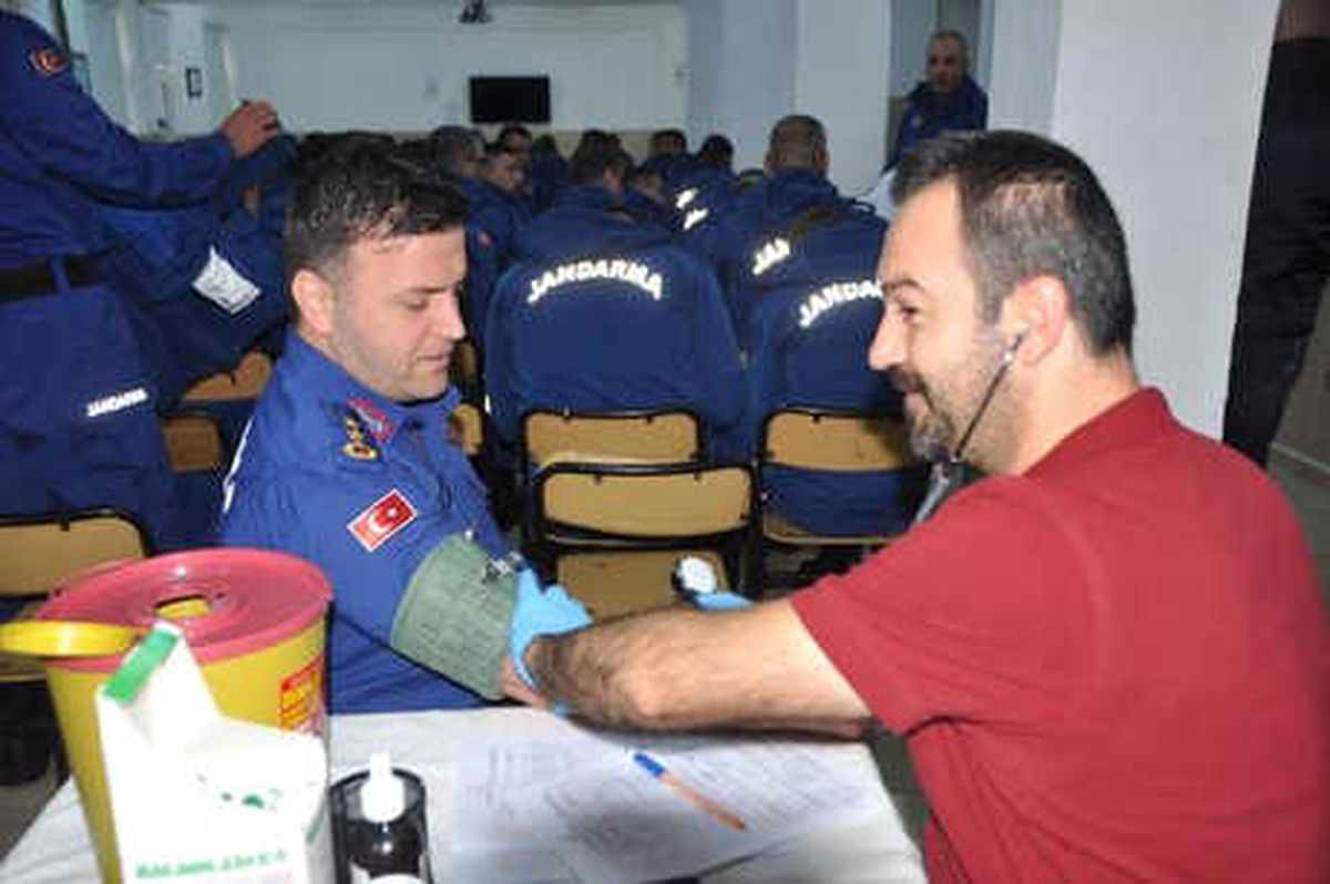 Cezaevinde Görevli Jandarma, Kan ve Kök Hücre Bağışı Yaptı