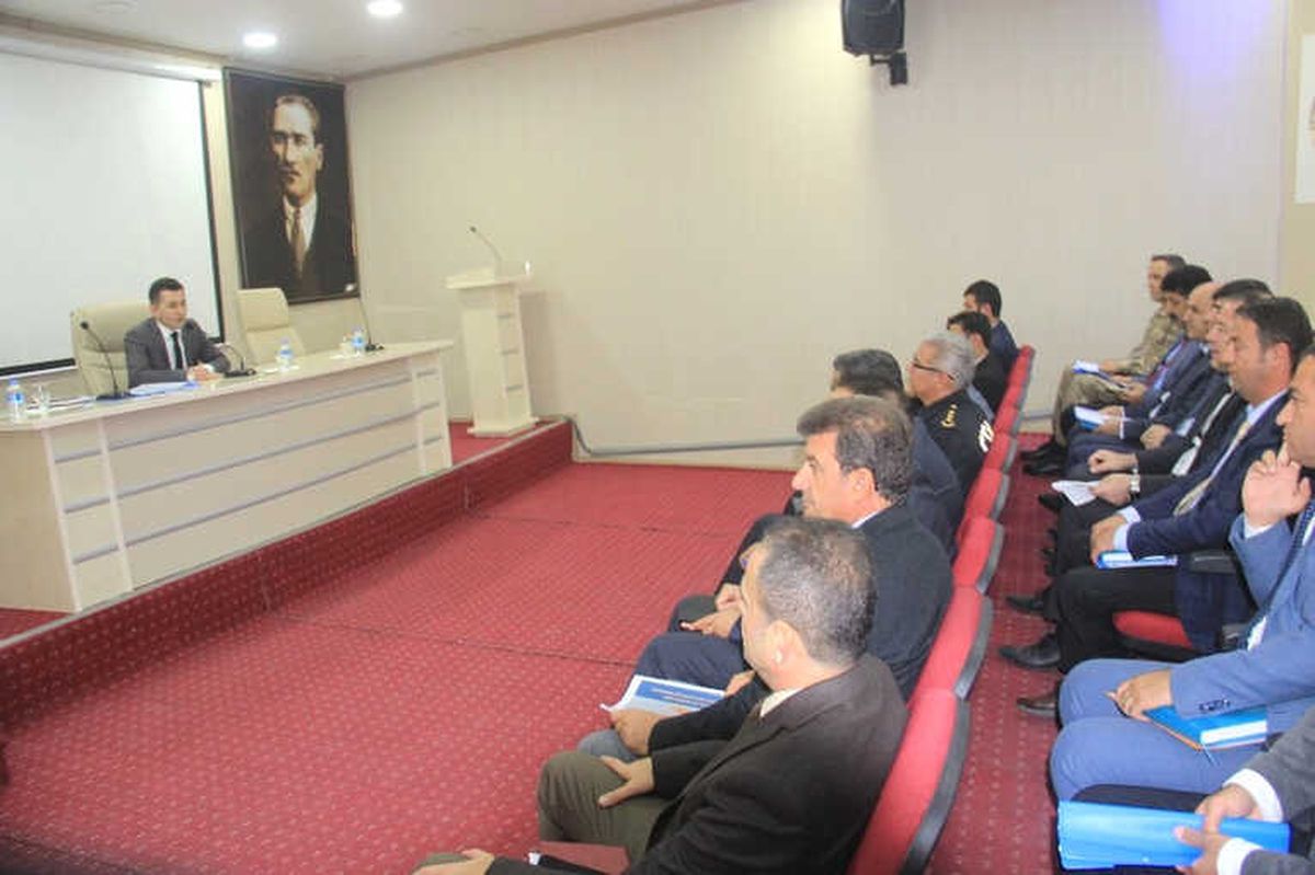 Hakkari\'de "Karla Mücadele" Toplantısı