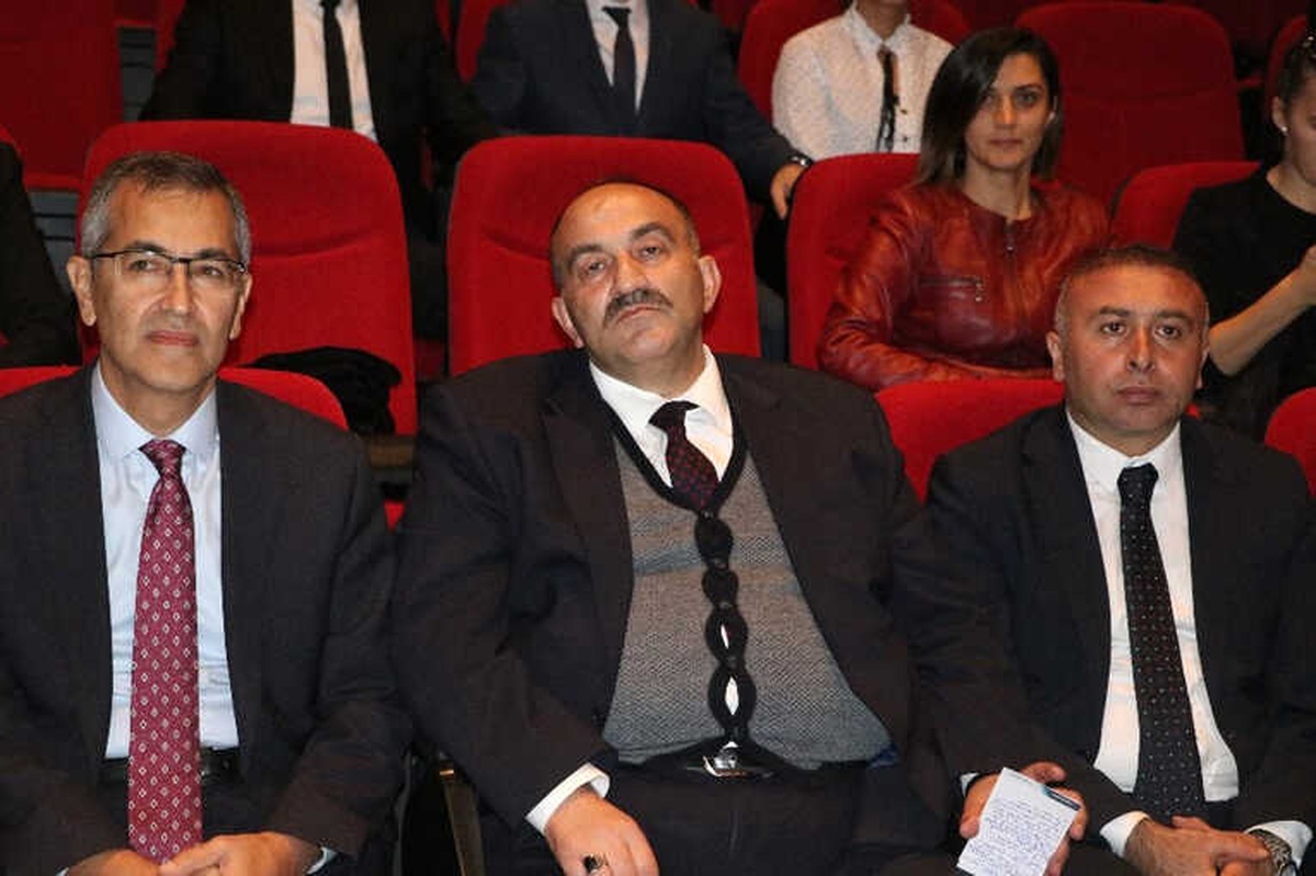 İşkur Genel Müdürü Uzunkaya: "Büyümeliyiz Ama İstihdamla Büyümeliyiz"