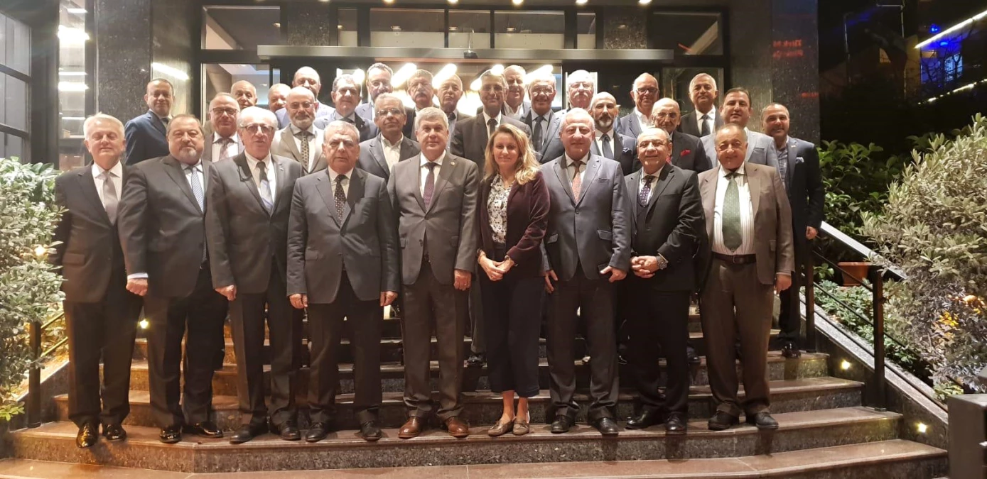 İzmir Başkanlar Kurulu\'ndan Ege Ekonomik Foruma Tam Destek