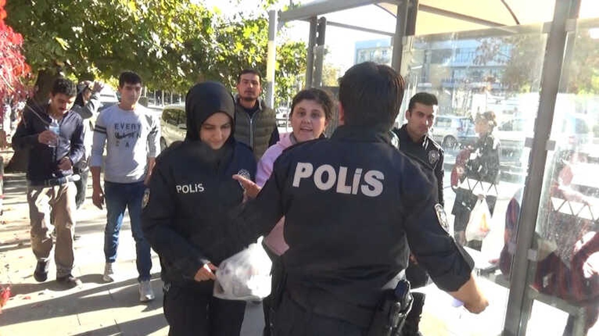 Küçük Yeğenini 5. Kattan Atan Teyze Tutuklandı