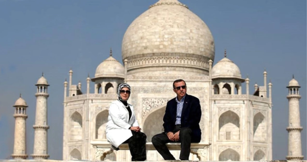 Milyonlarca Müslümanın Yaşadığı Hindistan\'da, Tac Mahal\'de Namaz Kılmak Yasaklandı!